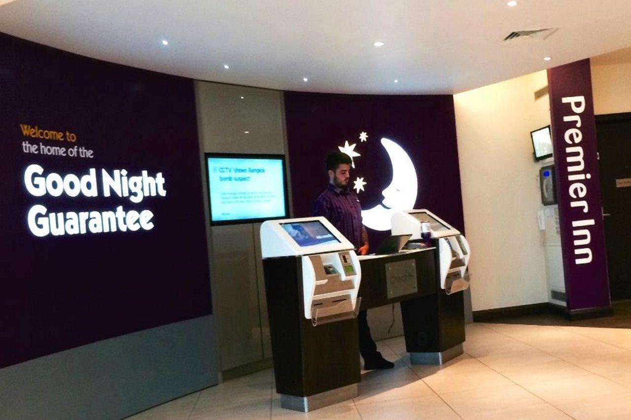 Premier Inn Cambridge City Centre Экстерьер фото