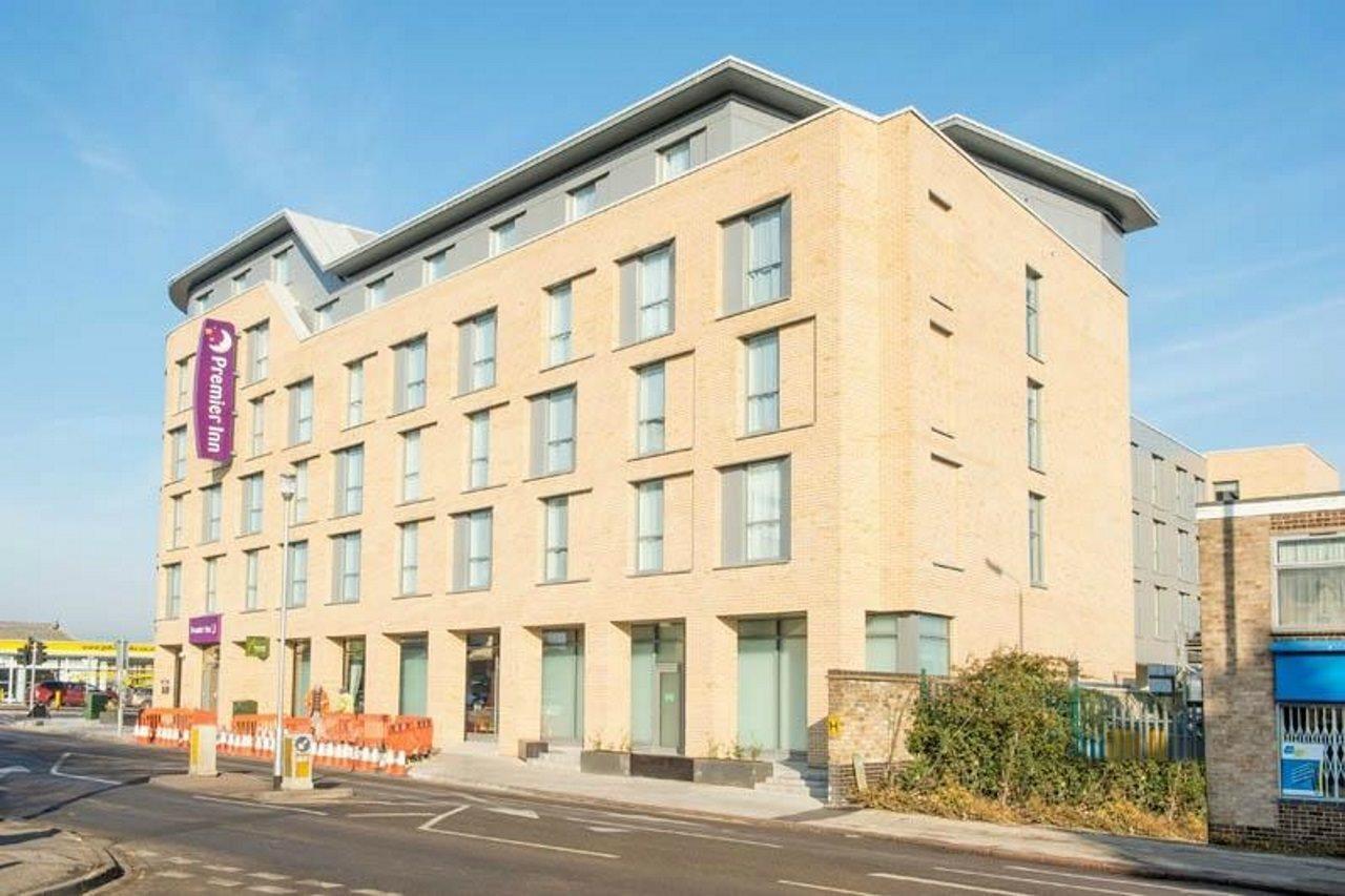 Premier Inn Cambridge City Centre Экстерьер фото